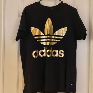 Adidas Tshirt